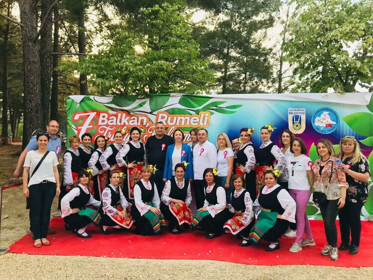 Фолклорен клуб „Веселие“ представи Хасково на Балканска среща в Люлебургаз 