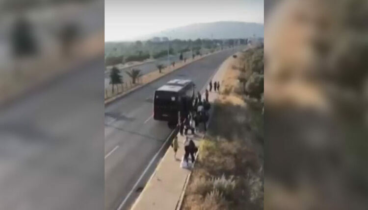 Абитуриенти от Самоков тръгнаха за Турция, но бяха оставени в Дупница посреднощ