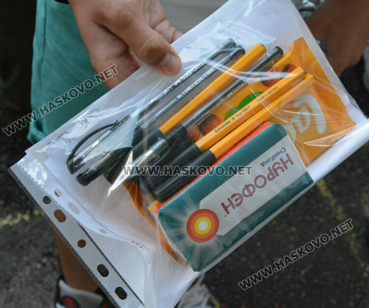 3622-ма седмокласници и десетокласници се явяват на изпити днес в региона на Хасково