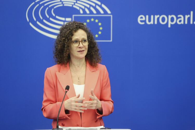 В ЕС няма нито едно завършено разследване за злоупотреба с шпионския софтуер Pegasus