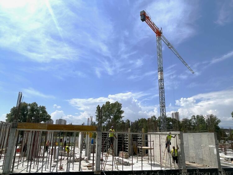 Строят с бързи темпове Детската клиника към УМБАЛ “Свети Георги” в Пловдив
