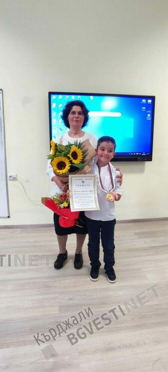 Паисиевци отново на върха!