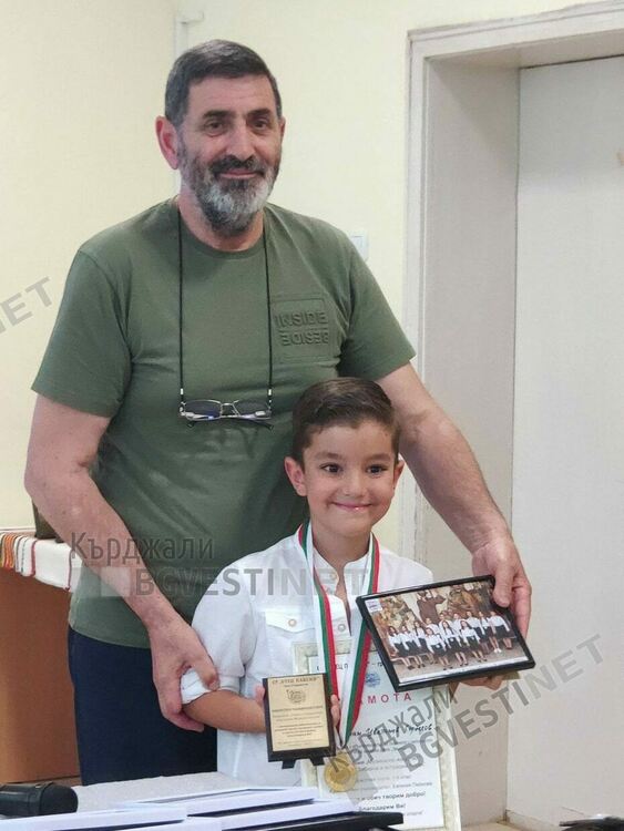 Паисиевци отново на върха!