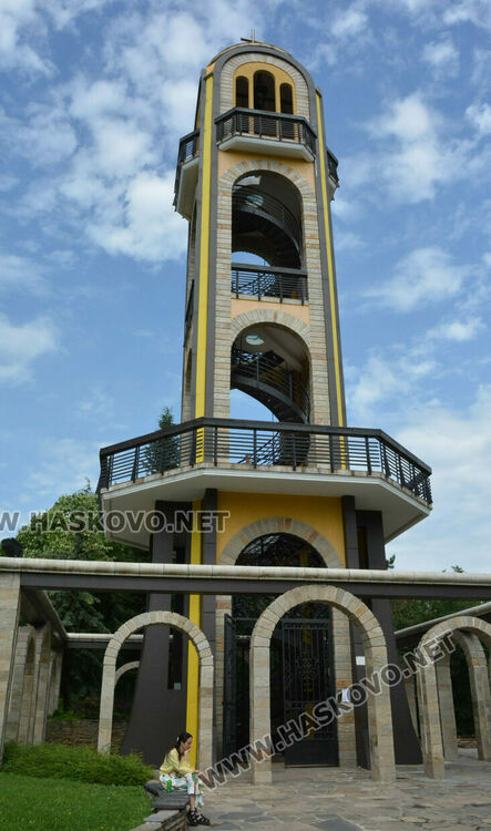 Хасковлии: За пореден път надраскаха камбанарията на „Ямача“