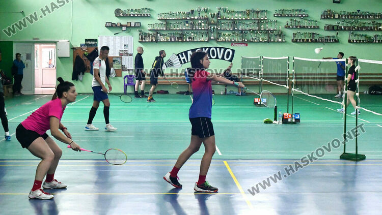 Хасково е домакин на четвъртия кръг от Националната верига по бадминтон