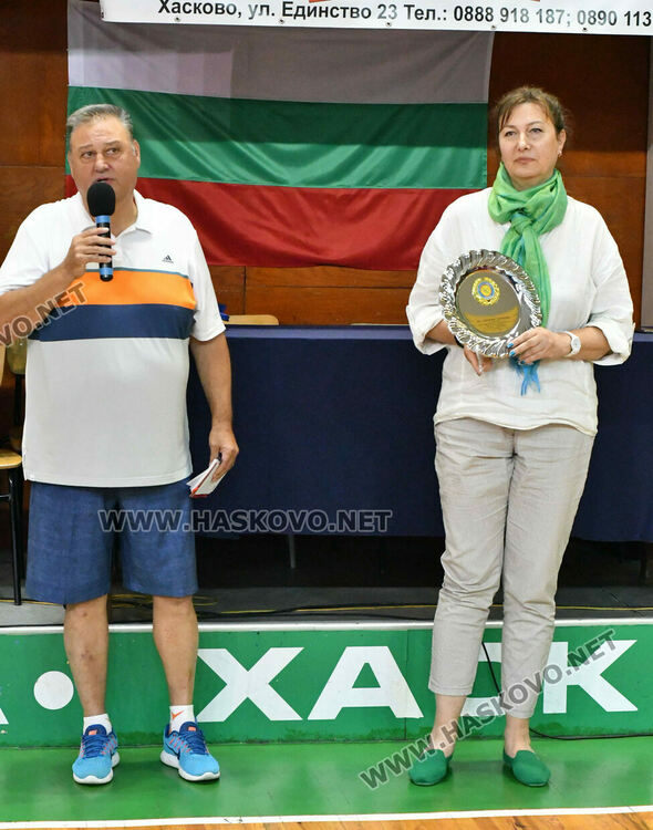 Борци от цялата страна излизат на тепиха в зала "Дружба" за "Купа Хасково"