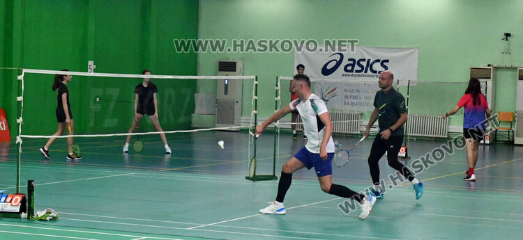 Хасково е домакин на четвъртия кръг от Националната верига по бадминтон