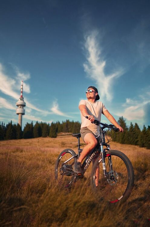 Начало на летния сезон с кампанията „Да почистим Пампорово заедно“