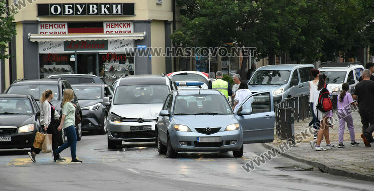 Коли катастрофираха на пешеходна пътека