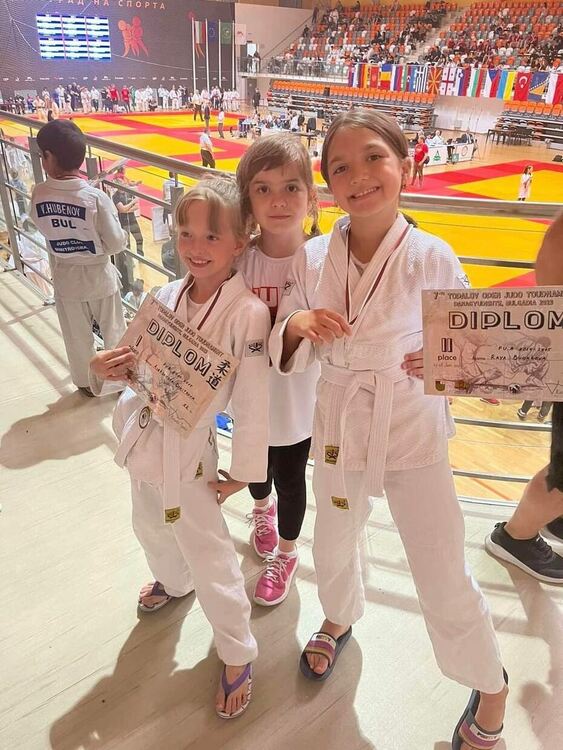 Успехи за димитровградските джудисти на "Топалов Опън"