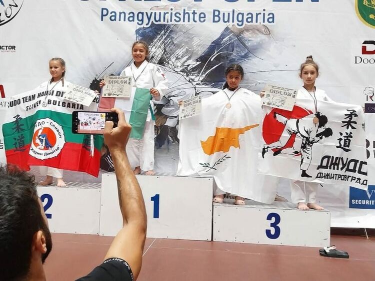 Успехи за димитровградските джудисти на "Топалов Опън"