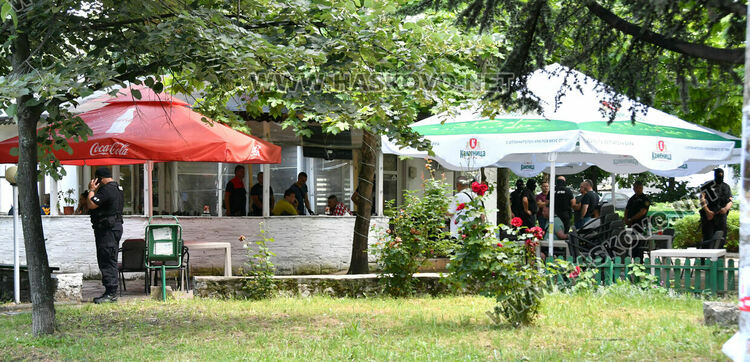 Акция на Военна полиция, арестуваха клиенти в хасковско заведение