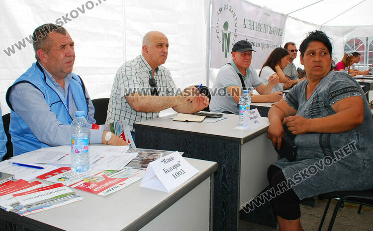 10 фирми предложиха работа на безработни в Хасково