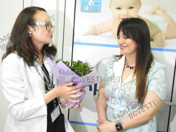 Поредно дарение за болницата в Кърджали на фондация „Хюсние Кяшиф”,неонатологичното отдление получи свръх модерен апарат