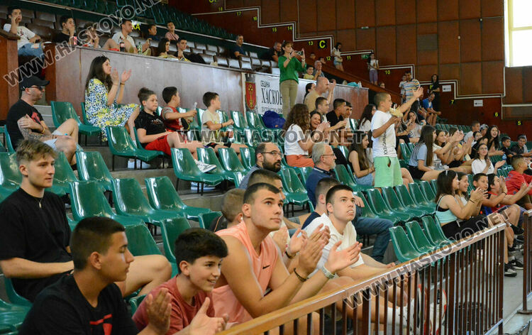 Тежък мач със загуба за младите баскетболисти на Хасково спря хода им към Националните финали