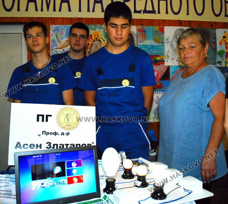 Училища представиха иновации, дейности и специалности в Хасково