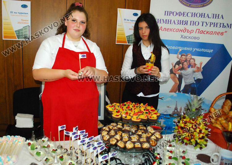 Училища представиха иновации, дейности и специалности в Хасково