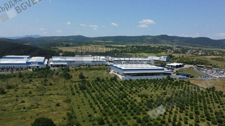 „Теклас-България“разширява производството, търси допълнително работници