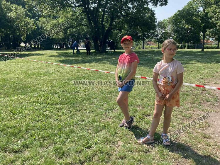 Предпразнично Еньовден в Хасково започна с конна езда за деца 