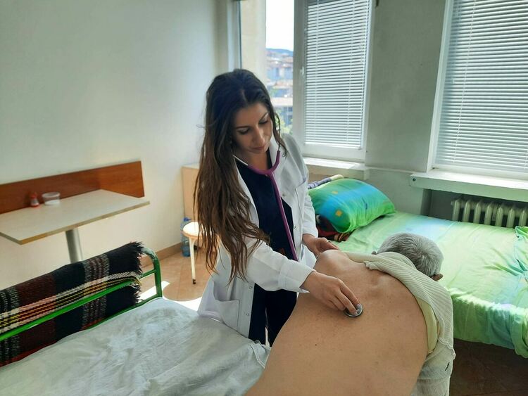 снимка: мбал-смолян