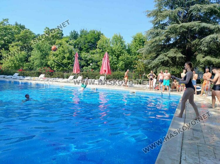 18 от Хасковско на изпит за спасители на басейн