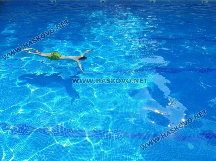 18 от Хасковско на изпит за спасители на басейн