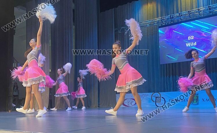 1400 участници от 9 държави на Фестивала „Вълшебен свят“