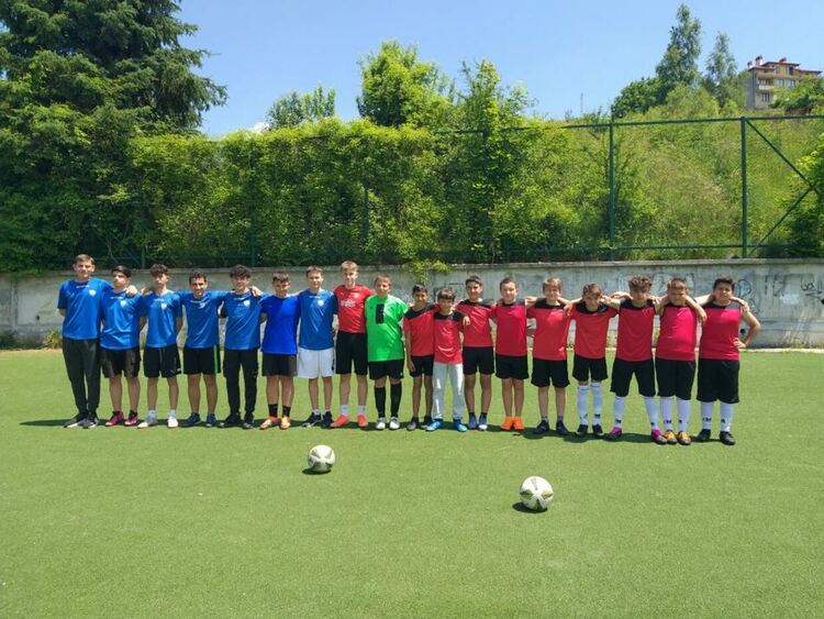 Публична изява на клуб „Футбол“ към Иновативно Средно училище „Васил Левски“ в Ардино