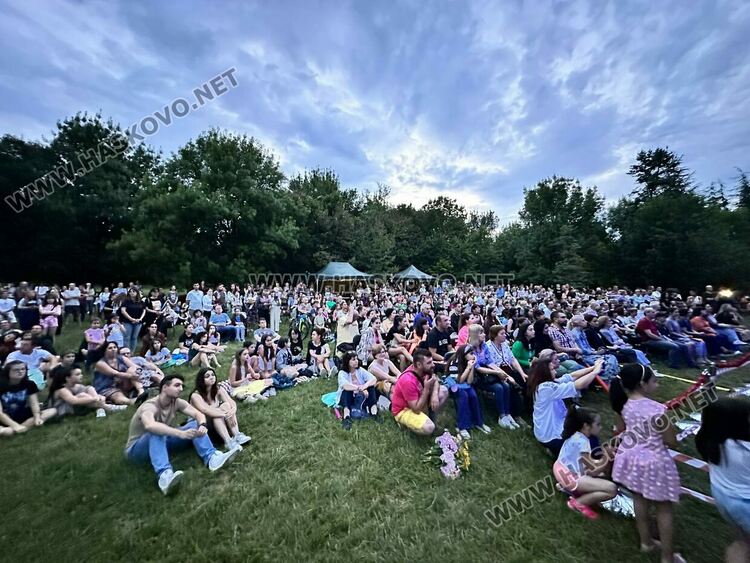  „Големият ден“ откри второто издание на Студентския театрален фестивал „Сцена на края на града“ в Хасково