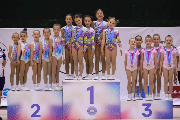 Куп медали за „Виолена“ и „Мега спорт“ от национален турнир