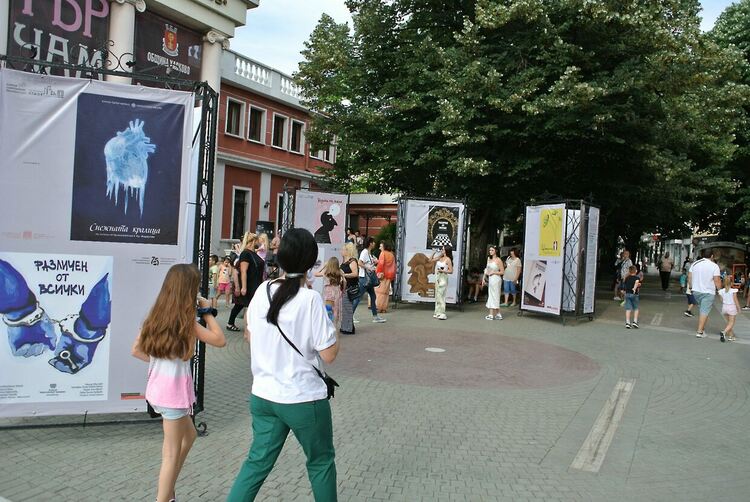  „Големият ден“ откри второто издание на Студентския театрален фестивал „Сцена на края на града“ в Хасково