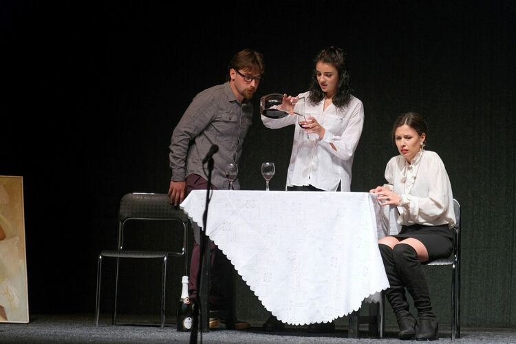 „Сцена на края на града“ представя тази вечер дипломния спектакъл на Стефан Милков