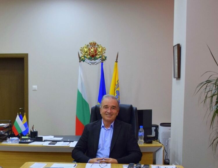 Кметът на Асеновград д-р Грудев поздрави мюсюлманската общност в града по случай Курбан Байрам