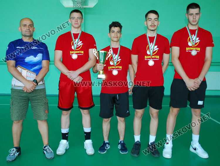 ПМГ – Хасково завърши Ученическите спортни игри със 7 държавни финала и 3 купи