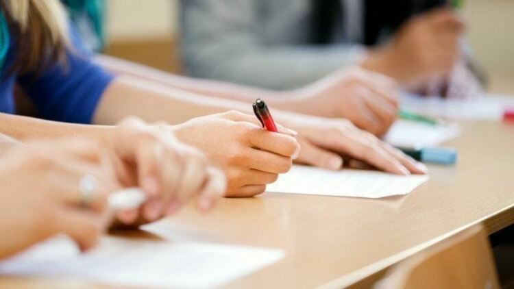 Публикуваха резултатите от изпитите след седми и десети клас