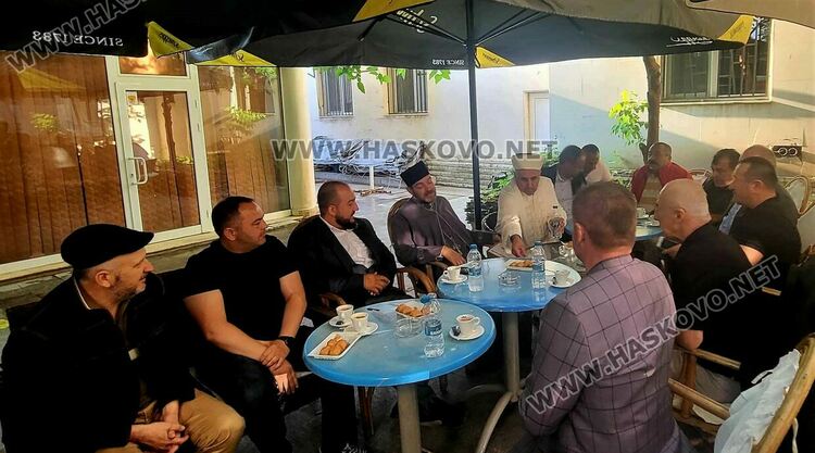 Мюсюлманите празнуват Курбан Байрам