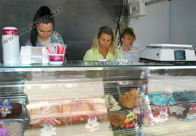 Агенцията по храните проверява павилионите и цеховете за сладолед в Хасково