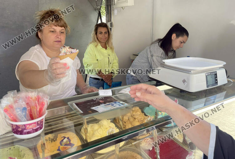 Агенцията по храните проверява павилионите и цеховете за сладолед в Хасково
