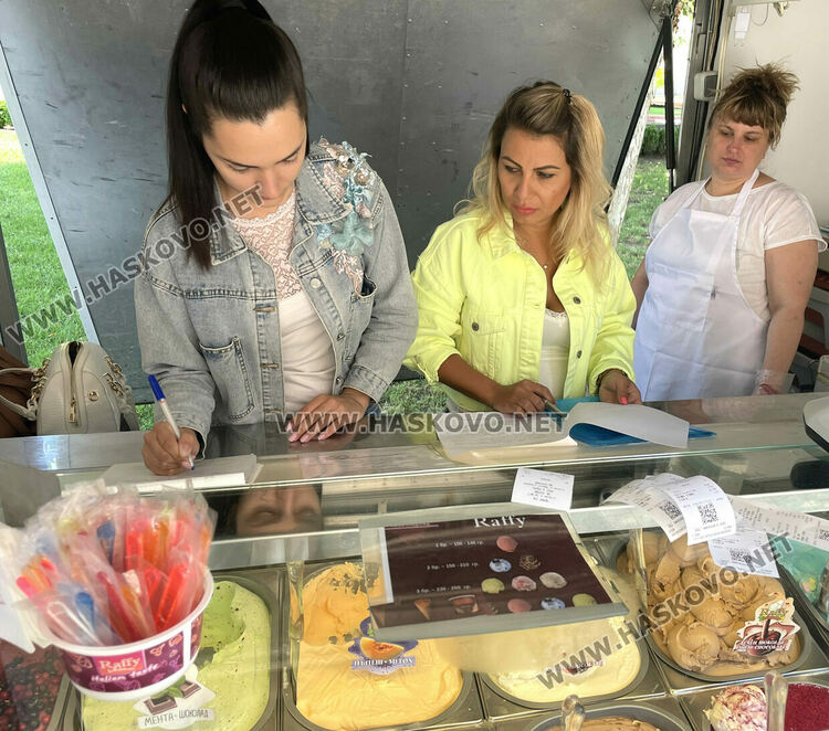 Агенцията по храните проверява павилионите и цеховете за сладолед в Хасково