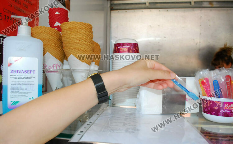 Агенцията по храните проверява павилионите и цеховете за сладолед в Хасково