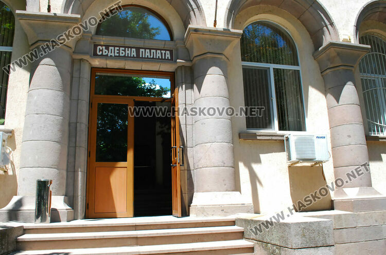 500 лв. глоба за служителя на МВР, държал се грубо към полицаи след катастрофа