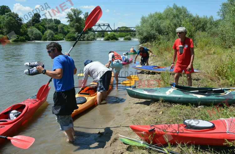 Каяци превзеха водите на река Марица при Димитровград