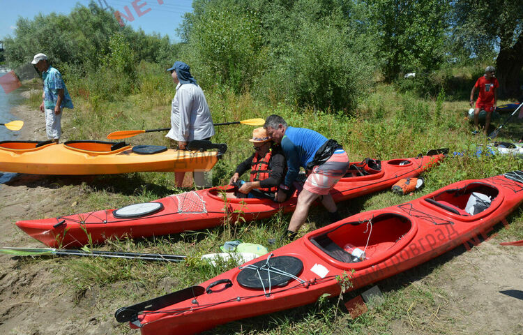 Каяци превзеха водите на река Марица при Димитровград