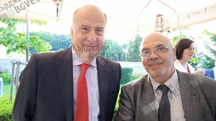 Кърджалийци поканиха посланик Кенет Мeртен за Месеца на Америка в Кърджали