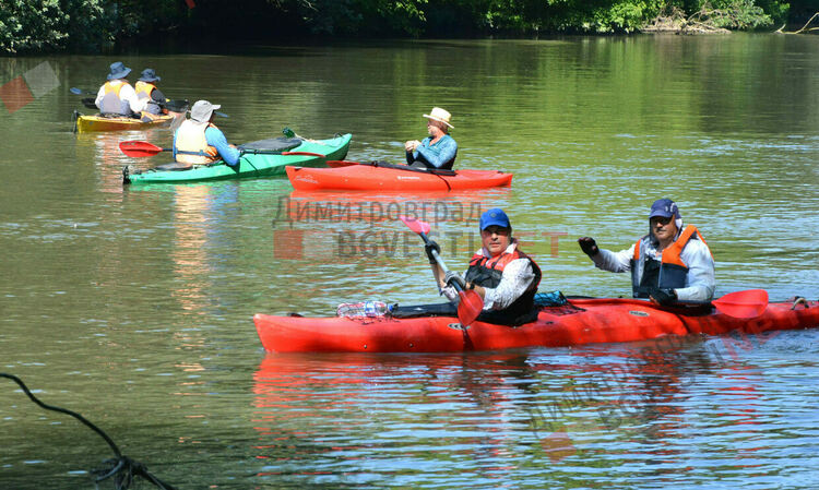 И кмета на Димитровград отплува по течението на Марица