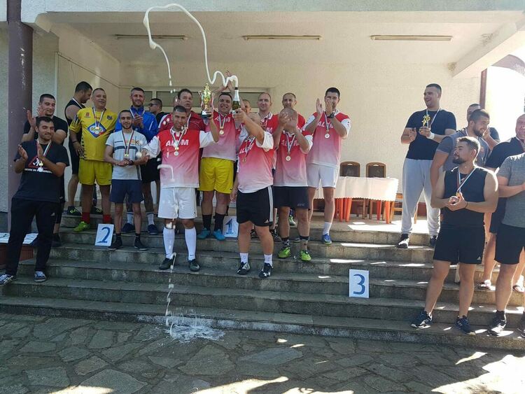 Хасковските пожарникари спечелиха футболен турнир за празника на МВР