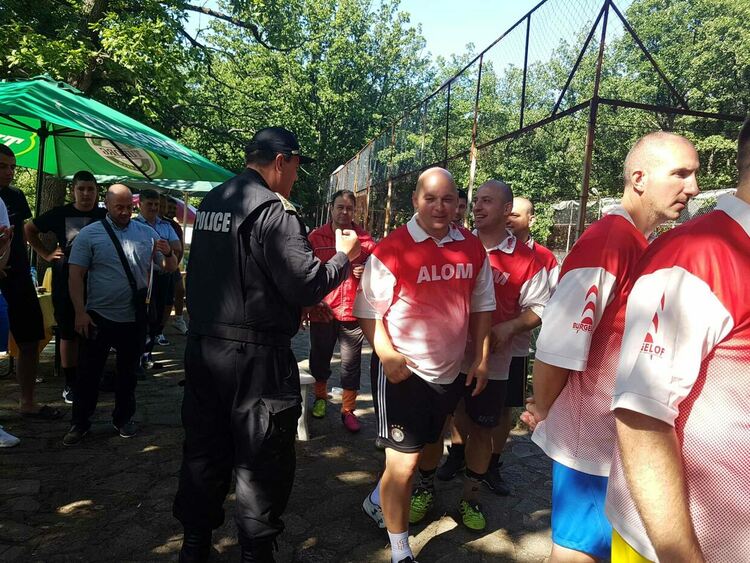 Хасковските пожарникари спечелиха футболен турнир за празника на МВР