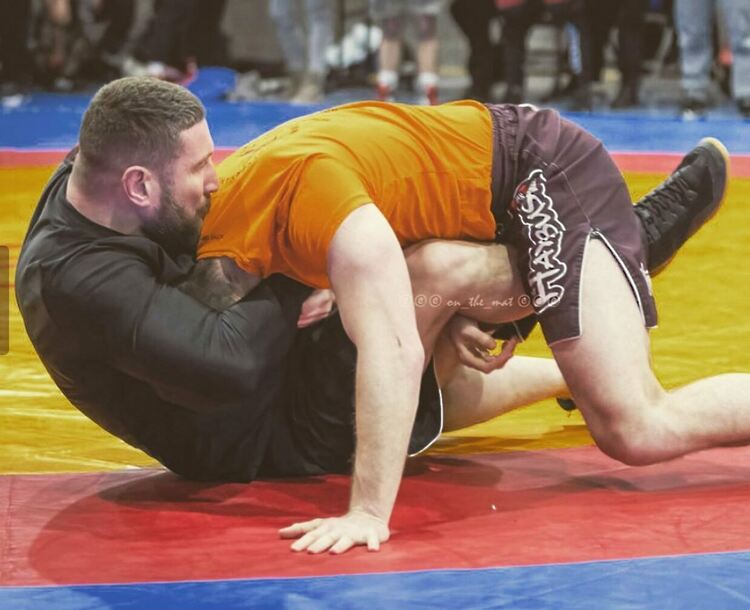 Родолюбец организира за първи път народни борби на празника в с.Долно Белево