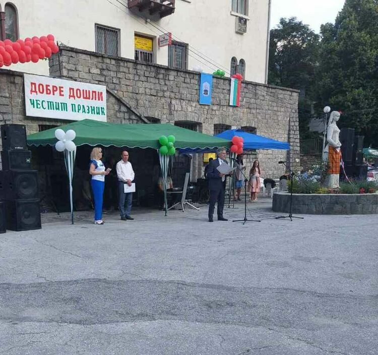 Село Нареченски бани отбеляза 132 години курортна дейност 