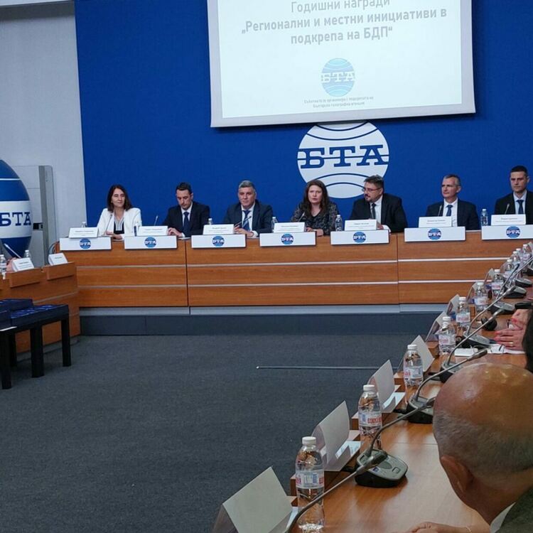 Областната комисия по безопасност на движението по пътищата в област Кърджали с национално признание